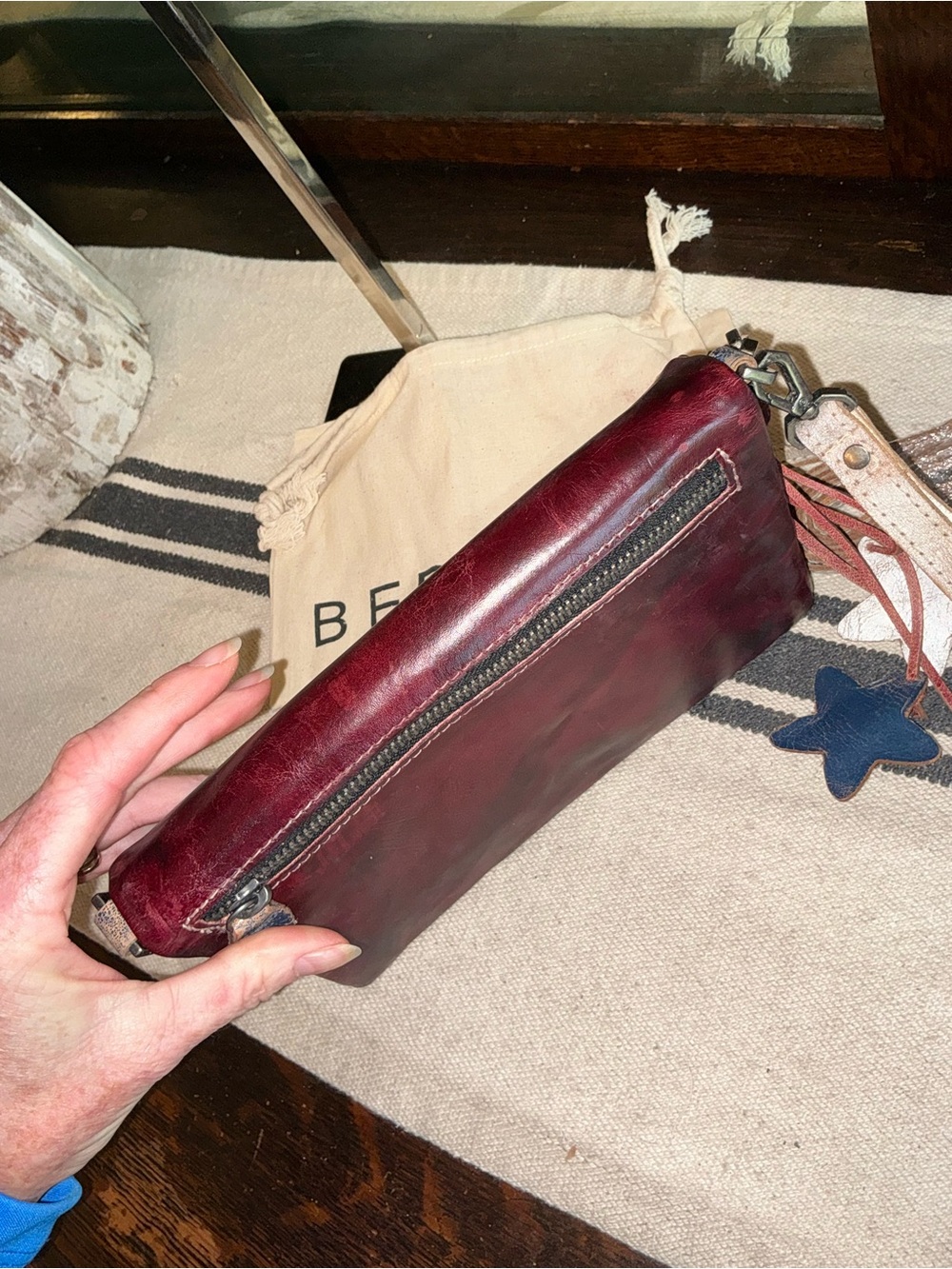 NWT Bed Stu Cadence Wallet Wristlet Crossbody Bag Red Americana Rustic MSRP $198 - Picture 11 of 15